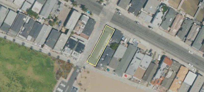 1001 Balboa Blvd