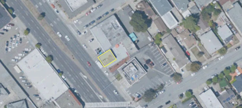 1710 El Camino Real