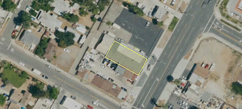 2359 Main St