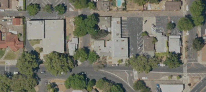 301 Downey Ave