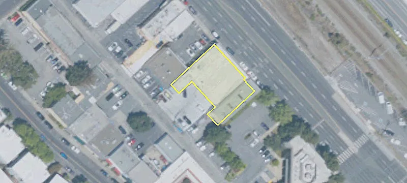 1340 El Camino Real