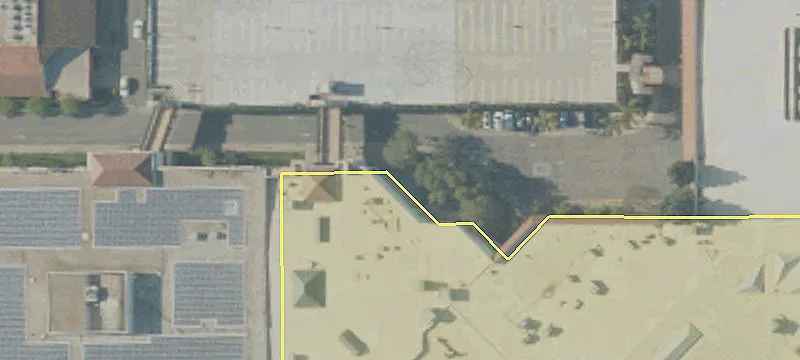 100 Town E Ctr