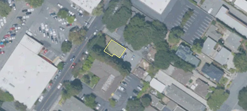 701 Menlo Ave