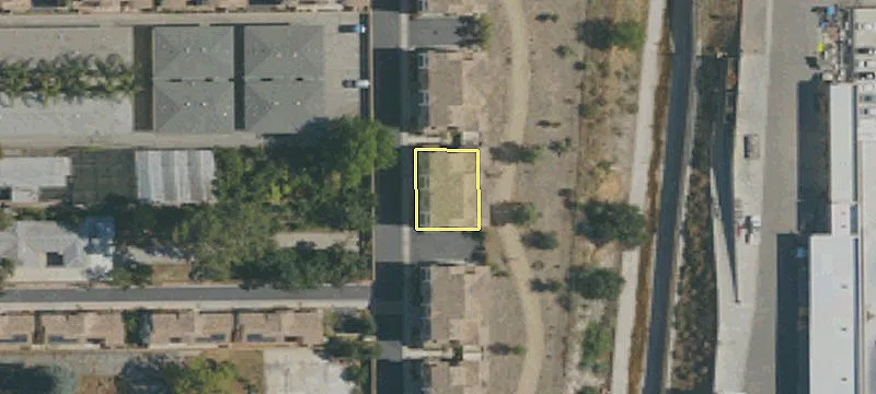 900 El Monte St