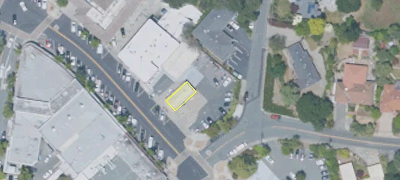 67 Moraga Way