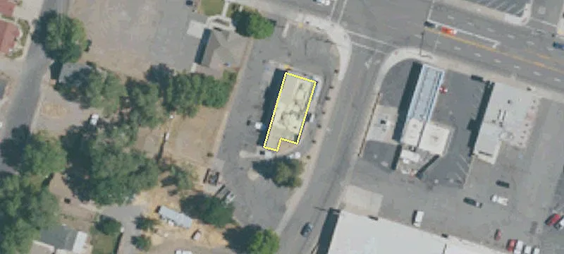 1520 Main St
