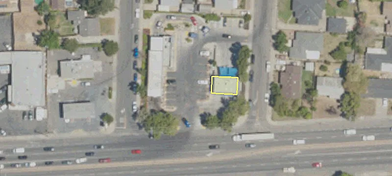 301 Kettleman Ln