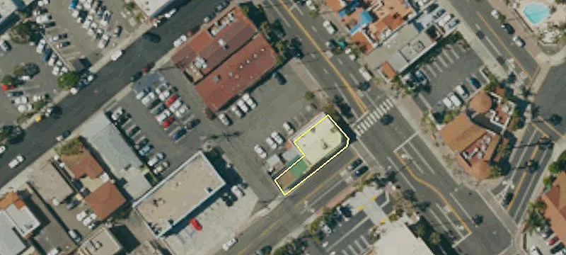 216 El Camino Real