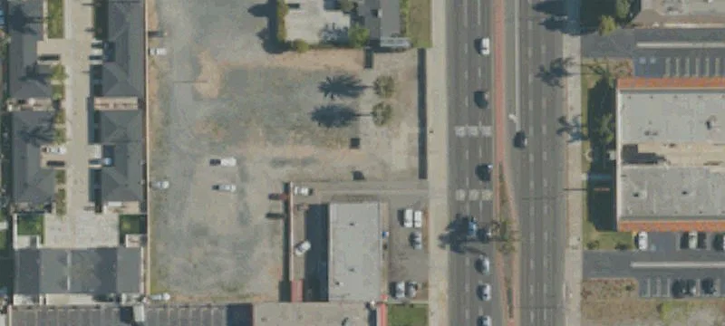 19301 Bch Blvd