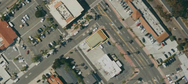 400 El Camino Real