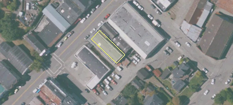536 Main St