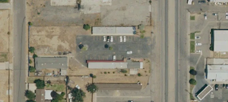 1639 Un Ave