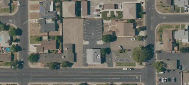 521 Ctr St