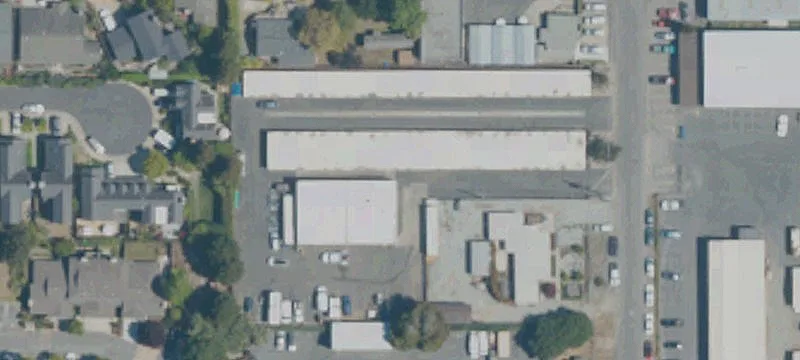 1201 Thompson Ave