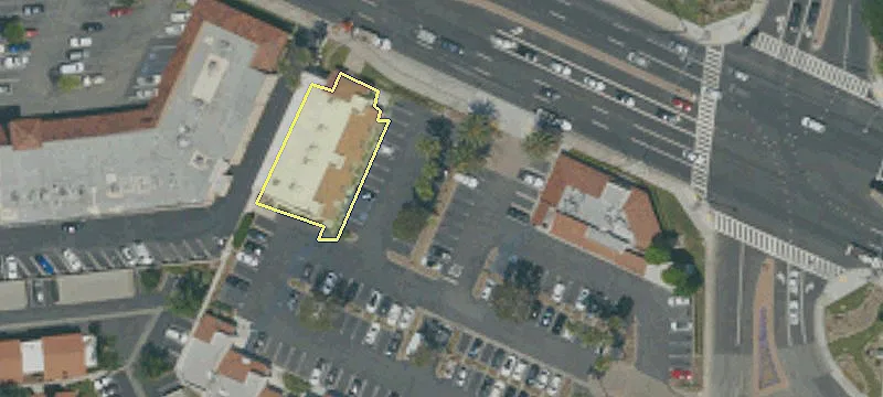 1010 Imperial Hwy