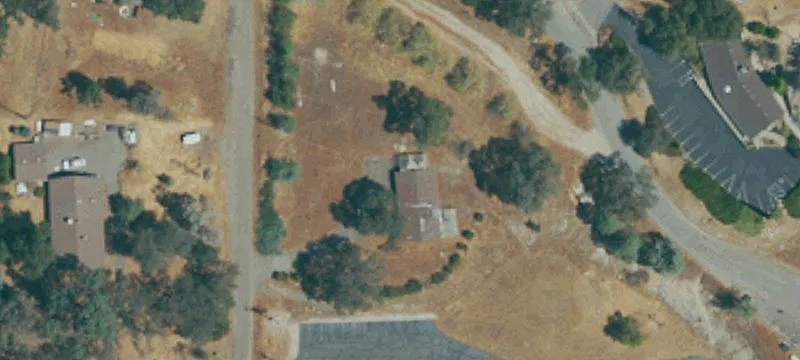 40343 Live Oak Dr