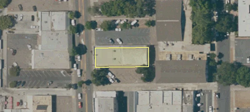 136 Main St