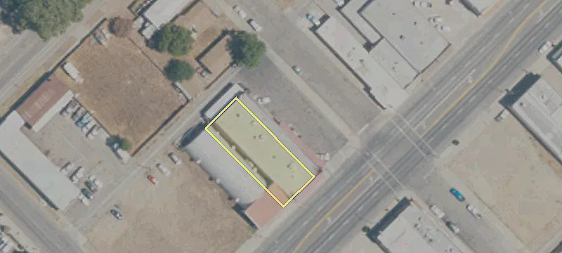 404 Robertson Blvd