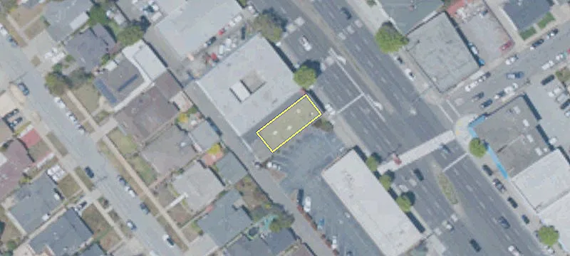 1567 El Camino Real