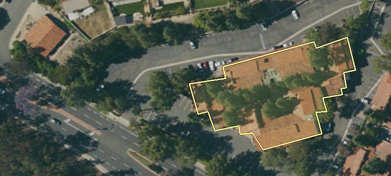 27001 La Paz Rd