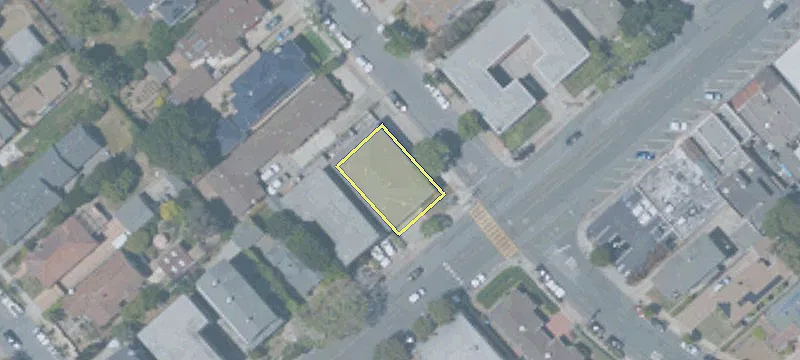 600 Peninsula Ave