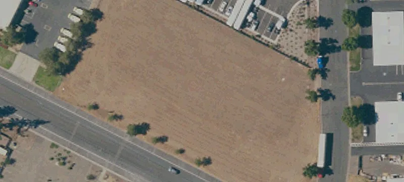 689 Industrial Park Dr