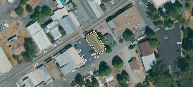 18731 Main St