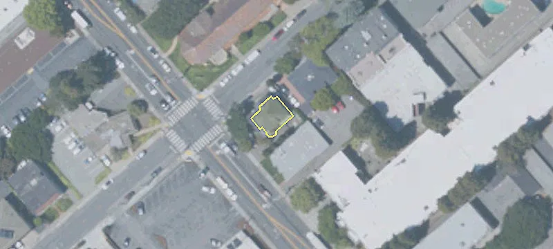 72 San Mateo Dr