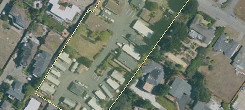12 Windemere Ln