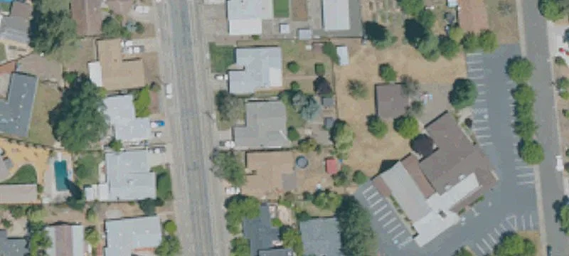 1255 Dora St