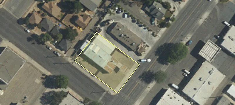 201 Elm Ave