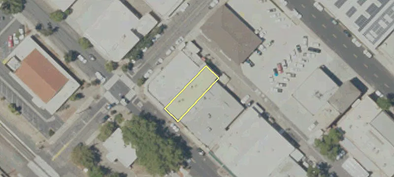 1710 Main St