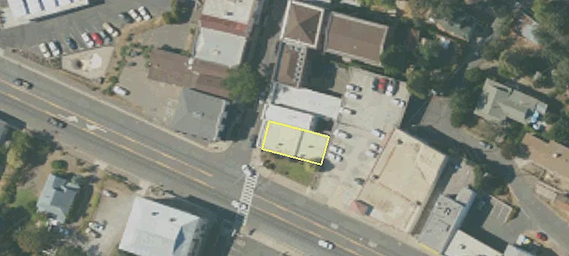 10 Main St