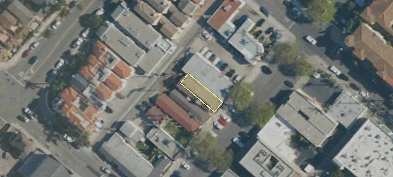 215 5th St