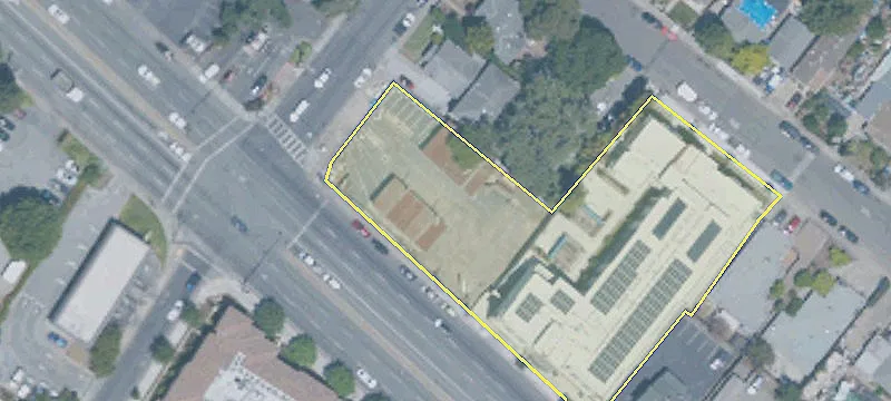 2809 El Camino Real