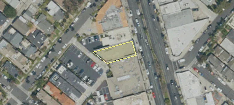 2831 Coast Hwy