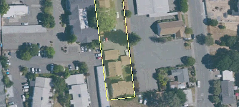 7733 Healdsburg Ave
