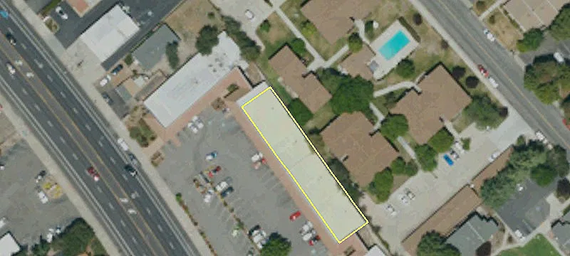 7425 El Camino Real