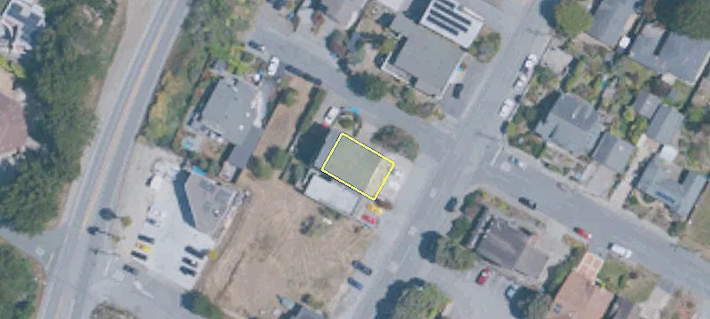 1300 Main St