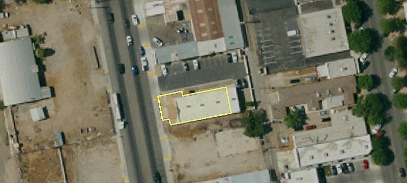 1318 High St
