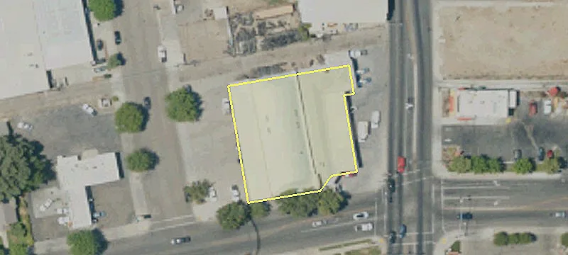 321 Lemoore Ave