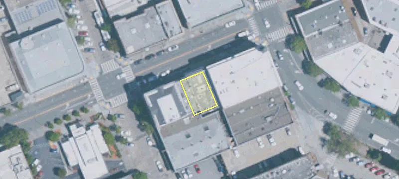15 Western Ave