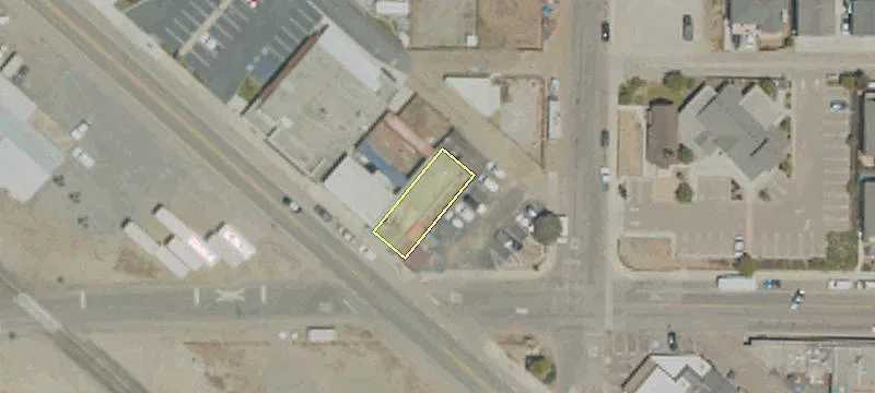 1875 Frnt St