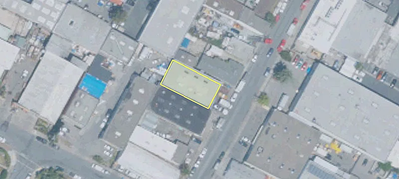 751 Hurlingame Ave