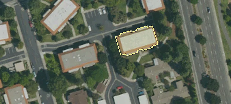 24401 Avenida Sevilla
