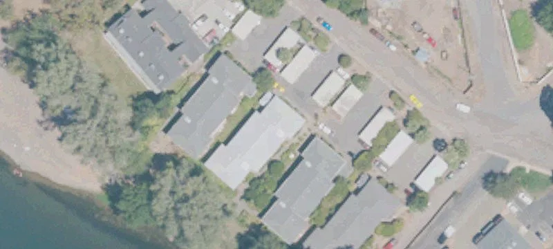 905 Lakeside Dr