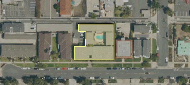 24311 Santa Clara Ave