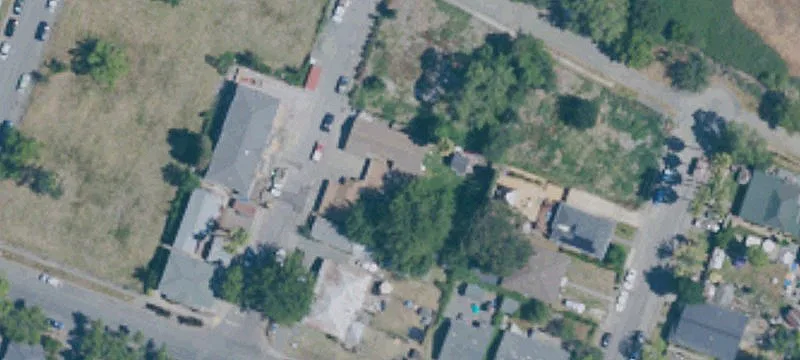1416 Eddy St