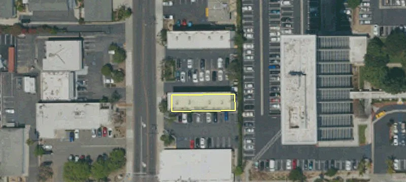 1908 Pomona Ave