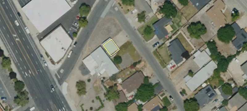7500 Sinaloa Ave
